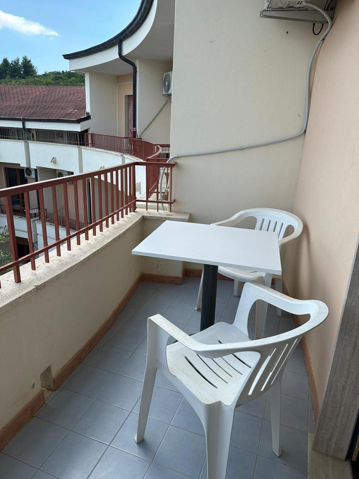 Residence Li Cylentos Hotel Il Villaggio Policastro Scario A 2 Passi Dal Mare Policastro Bussentino Ngoại thất bức ảnh